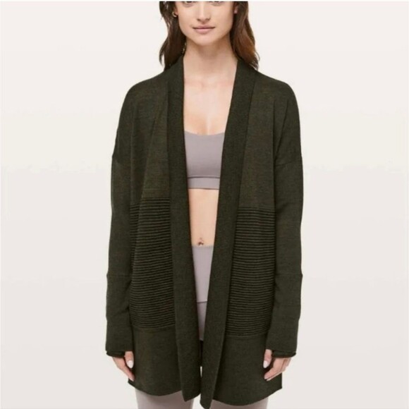 Lululemon Cardigan Sweater Womens Dark Green Size M-L (no tag) Long Sleeves Warm - Picture 1 of 9